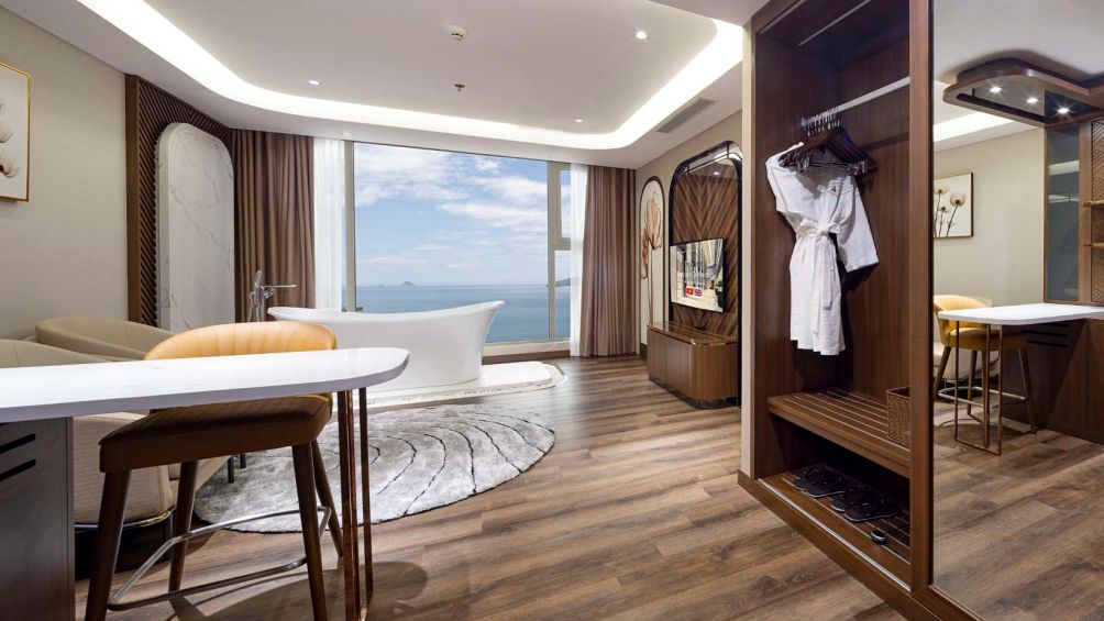 Marilyn Suite