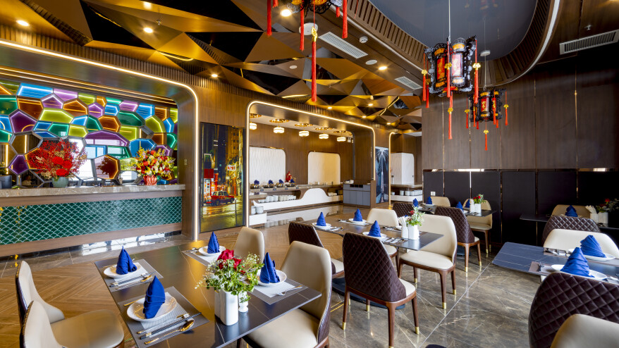 Mo.re VIP Restaurant